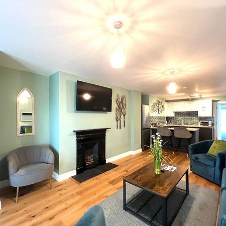 2 Bedroom Apartments Stopoverz Bristol Eksteriør bilde